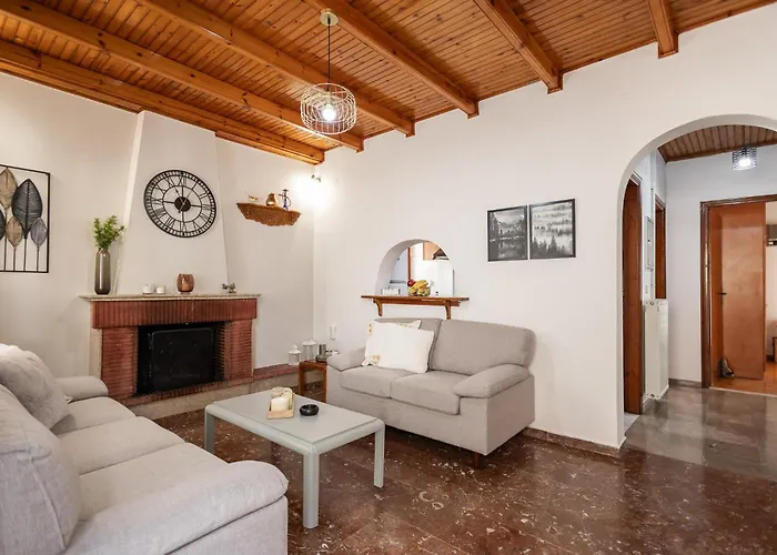Rena's House Corfu 公寓 *