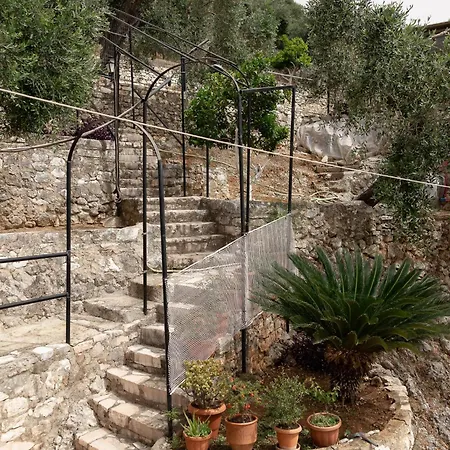 Rena's House Corfu Apartman